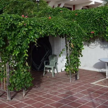 Apartamento-estudio En Con Piscina Apartment Málaga